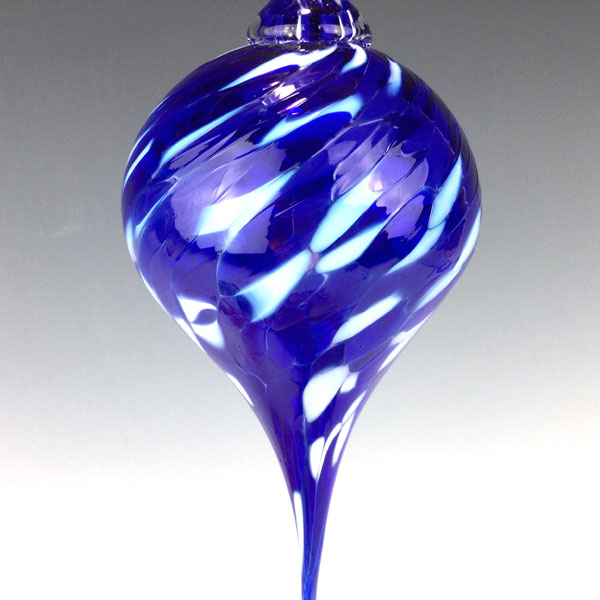 Pointed Ornament Blue/White by Rosetree Glass - Image 2
